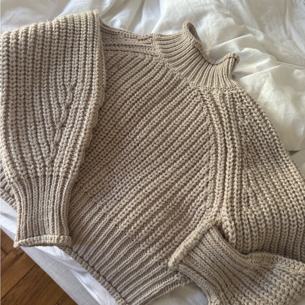 H&M beige cable knit sweater, SMALL